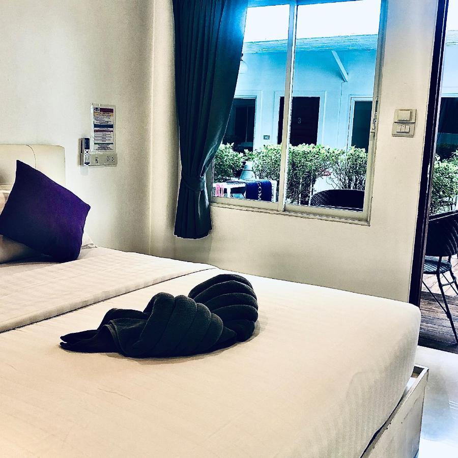 Hotel Koh Larn White House Exteriér fotografie